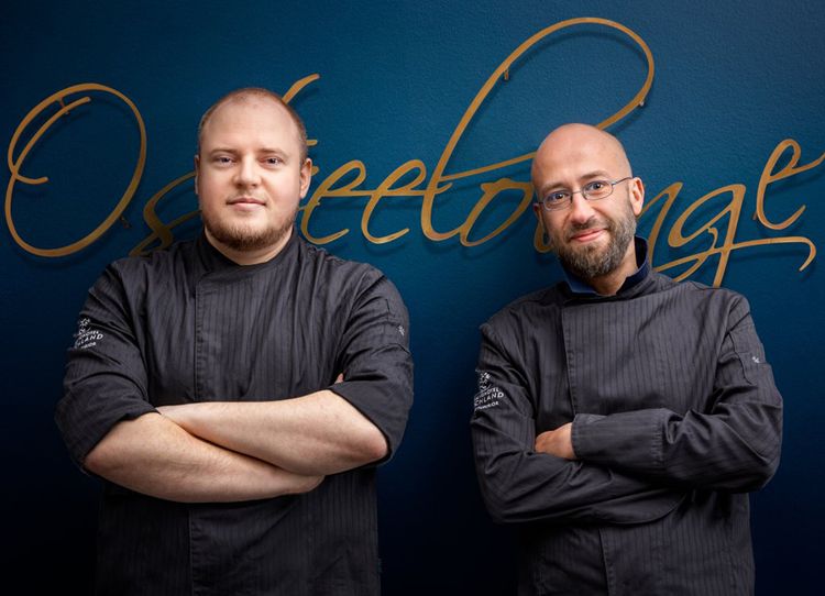 André Beiersdorff (links) und Matthias Stolze kochen als Doppelspitze im Gourmetrestaurant Ostseelounge